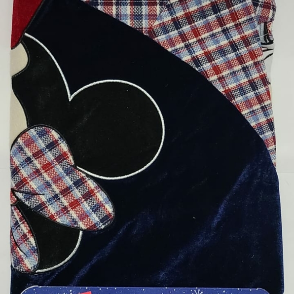 Disney Mickey and Minnie Mouse Christmas Tree Shirt - Picture 8 of 10